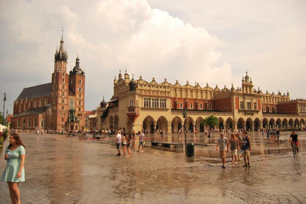 Art Pop In Cracow Daire Krakow Dış mekan fotoğraf